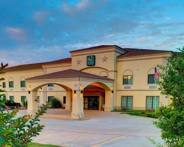 Quality Inn & Suites, Glen Rose, Texas